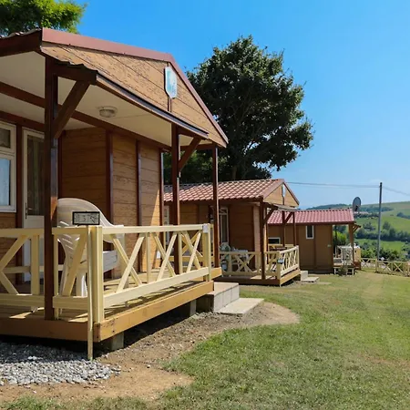 Le Bourdieu Camping 3*
