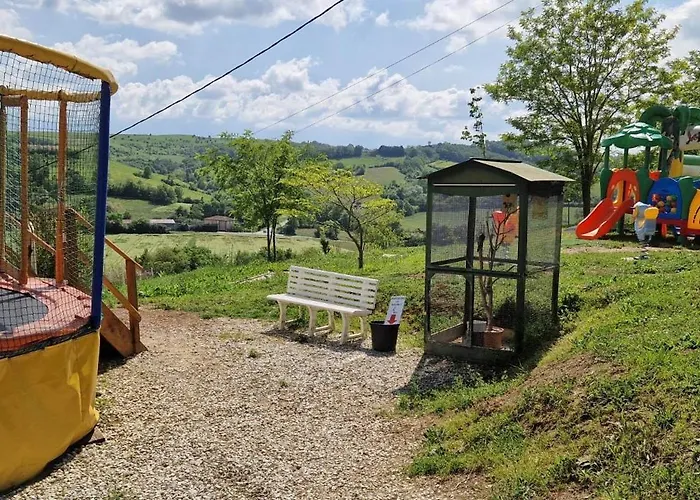 Le Bourdieu Кемпинг 3*